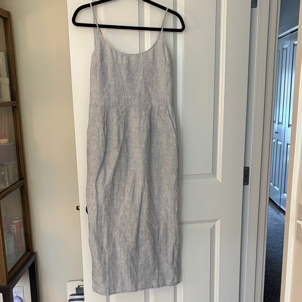 Quince blue and white striped Midi Dress